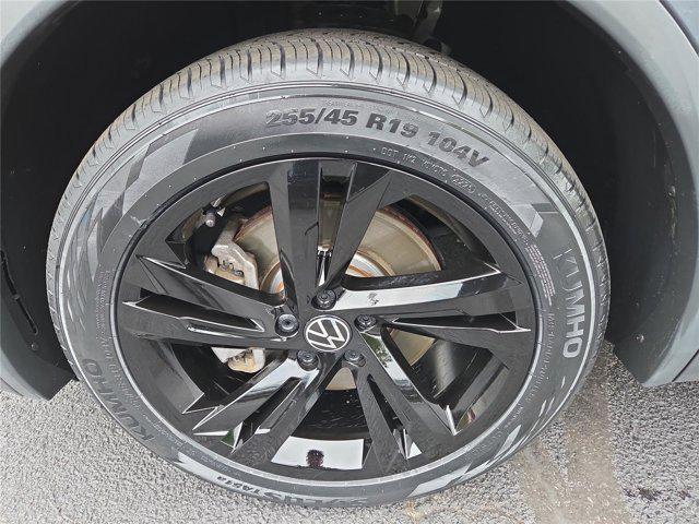 used 2023 Volkswagen Tiguan car, priced at $25,999