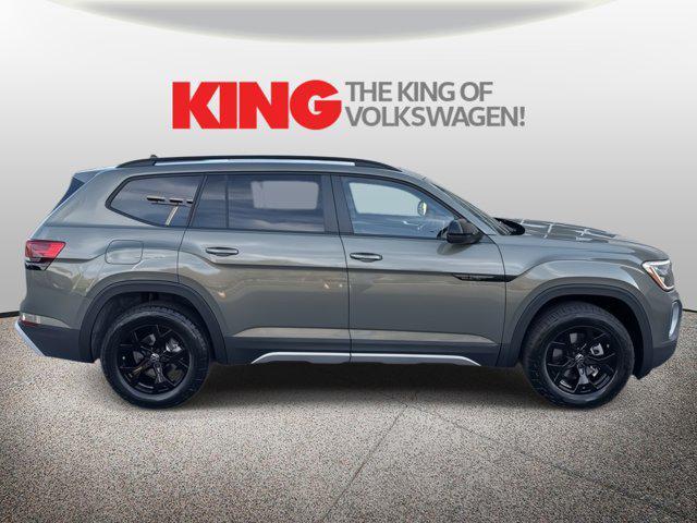 new 2025 Volkswagen Atlas car, priced at $40,464