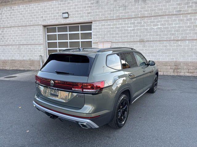 new 2025 Volkswagen Atlas car, priced at $45,964