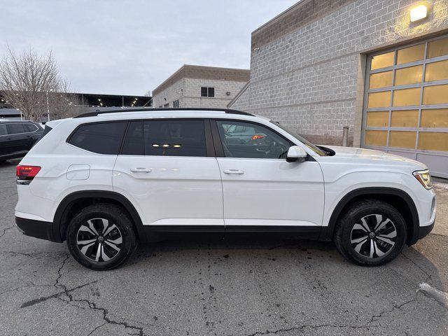 new 2025 Volkswagen Atlas car, priced at $38,698