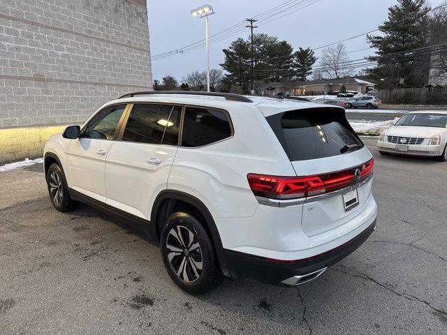 new 2025 Volkswagen Atlas car, priced at $38,698