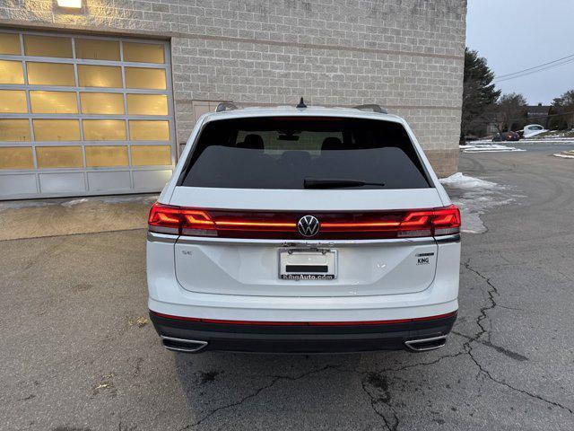 new 2025 Volkswagen Atlas car, priced at $38,698