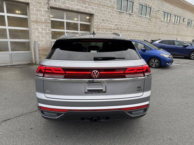 new 2024 Volkswagen Atlas Cross Sport car, priced at $38,109