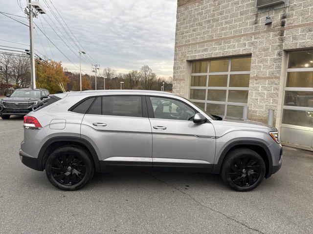 new 2024 Volkswagen Atlas Cross Sport car, priced at $38,109