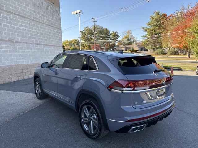 new 2024 Volkswagen Atlas Cross Sport car, priced at $43,150