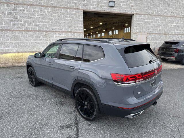 new 2025 Volkswagen Atlas car, priced at $44,810