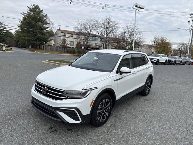 new 2024 Volkswagen Tiguan car, priced at $24,980