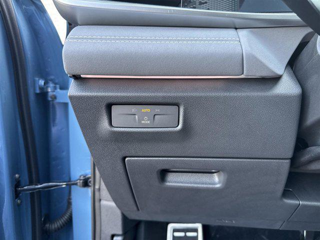 new 2025 Volkswagen Tiguan car, priced at $36,787