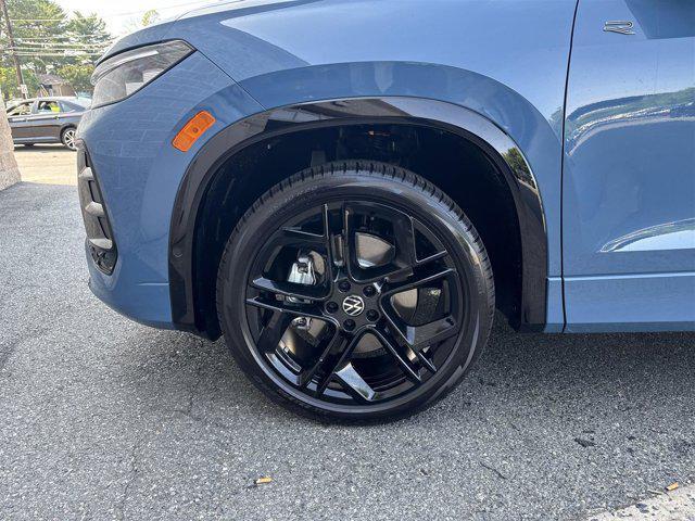 new 2025 Volkswagen Tiguan car, priced at $36,787