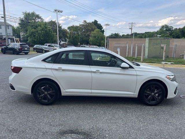 new 2024 Volkswagen Jetta car, priced at $25,034