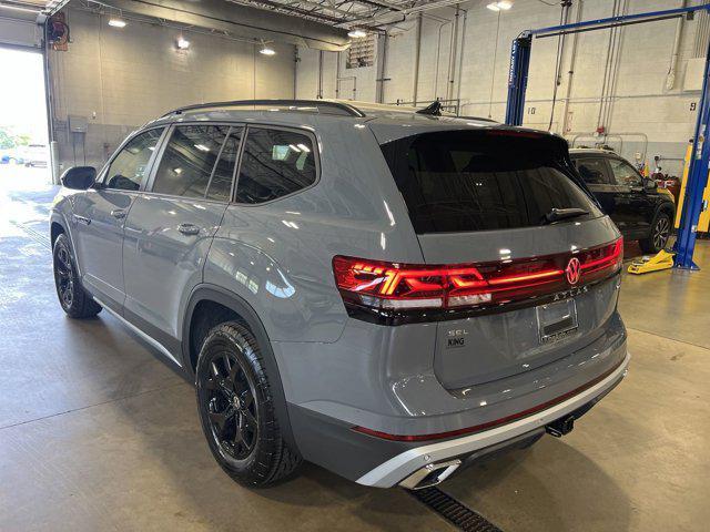 new 2024 Volkswagen Atlas car, priced at $44,780