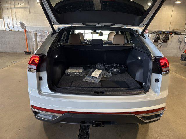new 2025 Volkswagen Atlas Cross Sport car, priced at $45,745