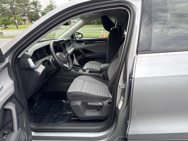 new 2025 Volkswagen Tiguan car, priced at $29,660