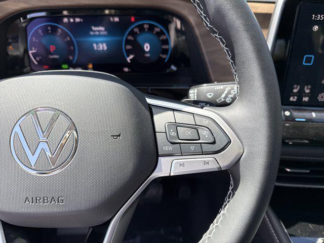 new 2025 Volkswagen Atlas car, priced at $42,483