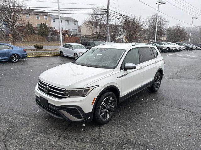 new 2024 Volkswagen Tiguan car, priced at $29,122