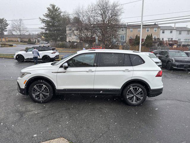 new 2024 Volkswagen Tiguan car, priced at $29,122