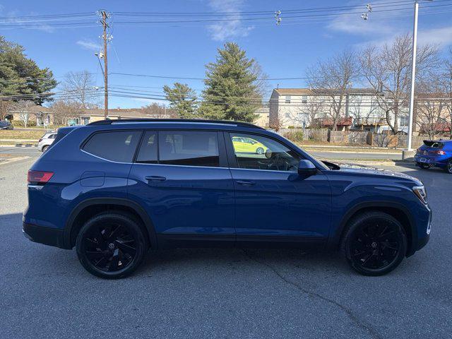 new 2025 Volkswagen Atlas car, priced at $43,180