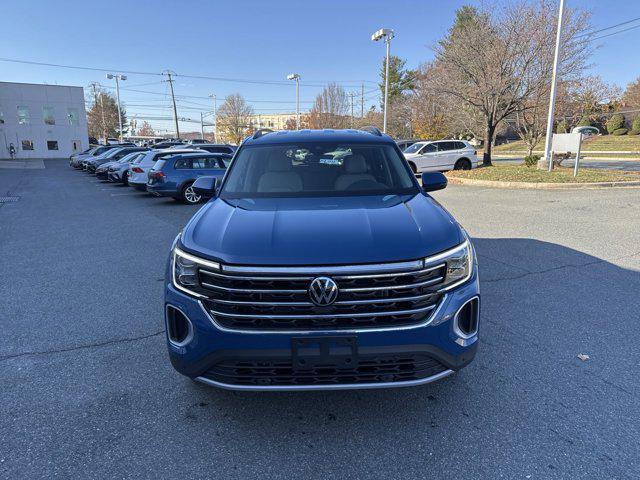 new 2025 Volkswagen Atlas car, priced at $43,180