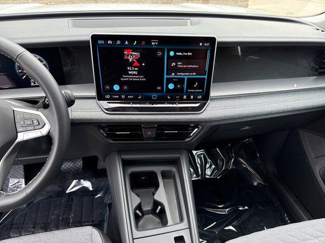 new 2025 Volkswagen Tiguan car, priced at $30,893