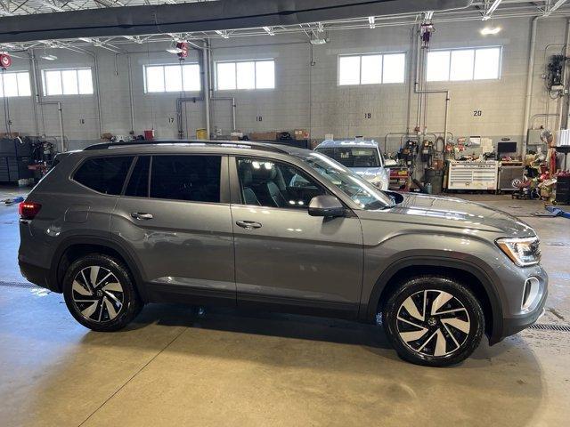 new 2024 Volkswagen Atlas car, priced at $38,798