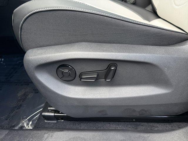 new 2025 Volkswagen Tiguan car, priced at $35,073