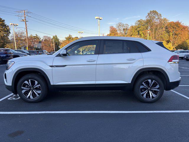 new 2026 Volkswagen Atlas Cross Sport car, priced at $41,419