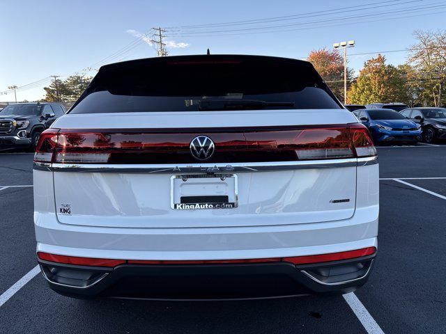 new 2026 Volkswagen Atlas Cross Sport car, priced at $41,419