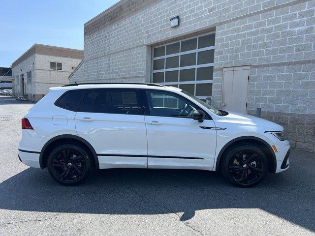 new 2024 Volkswagen Tiguan car, priced at $32,883