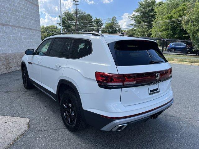 new 2024 Volkswagen Atlas car, priced at $41,680