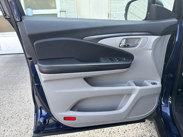 used 2016 Honda Pilot car, priced at $18,499