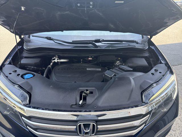 used 2016 Honda Pilot car, priced at $18,499