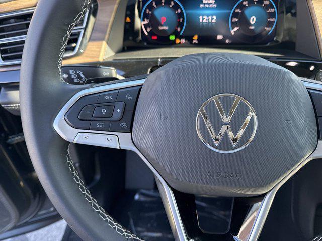 new 2025 Volkswagen Atlas car, priced at $38,698