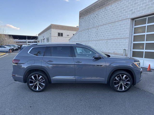 new 2025 Volkswagen Atlas car, priced at $52,735