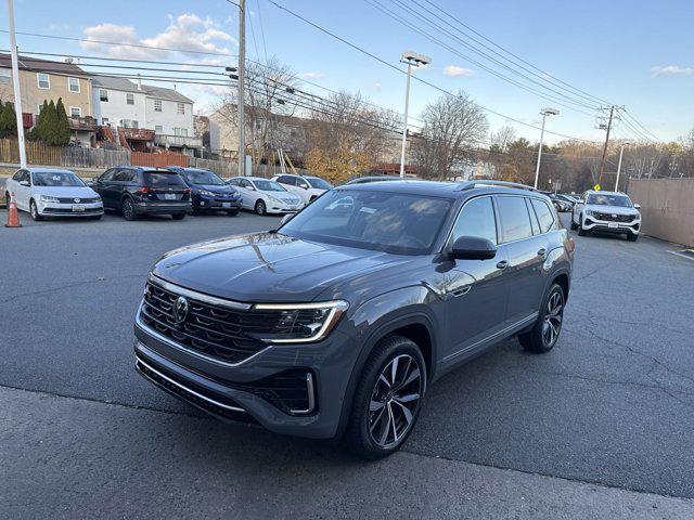 new 2025 Volkswagen Atlas car, priced at $52,735