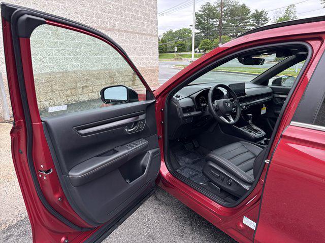 used 2025 Honda CR-V Hybrid car, priced at $37,999