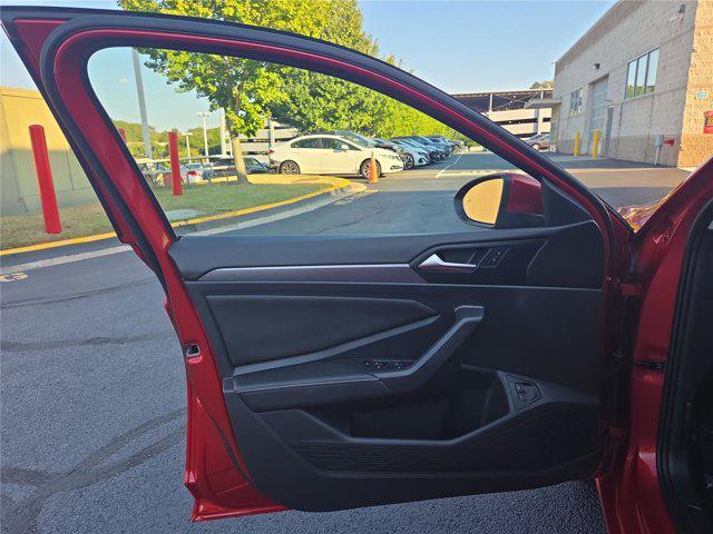 used 2024 Volkswagen Jetta car, priced at $21,977