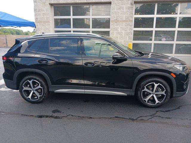 new 2025 Volkswagen Tiguan car, priced at $35,073