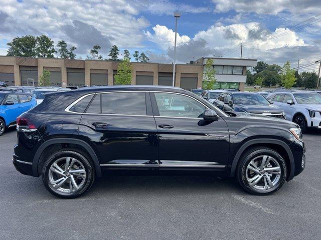 new 2024 Volkswagen Atlas Cross Sport car, priced at $43,699