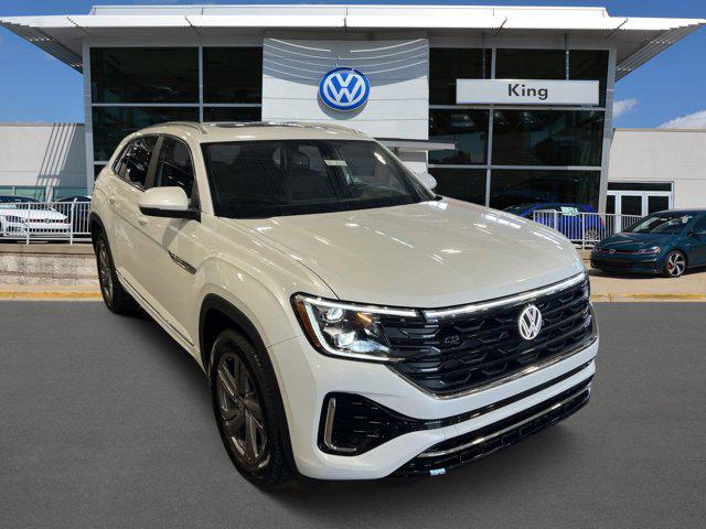 new 2024 Volkswagen Atlas Cross Sport car, priced at $42,078