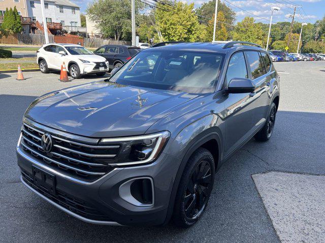 new 2024 Volkswagen Atlas car, priced at $37,810