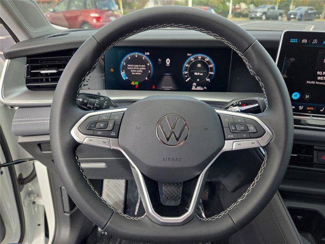 new 2025 Volkswagen Tiguan car, priced at $34,017