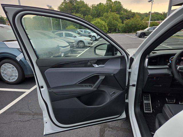new 2025 Volkswagen Tiguan car, priced at $37,514