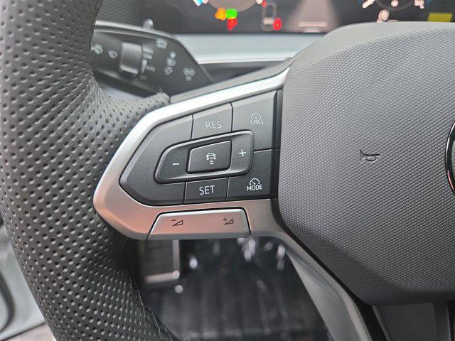 new 2025 Volkswagen Tiguan car, priced at $37,514