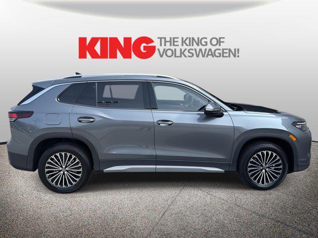 new 2025 Volkswagen Tiguan car, priced at $28,978
