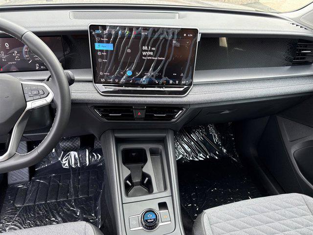 new 2025 Volkswagen Tiguan car, priced at $28,978