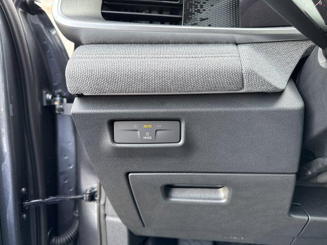 new 2025 Volkswagen Tiguan car, priced at $30,478