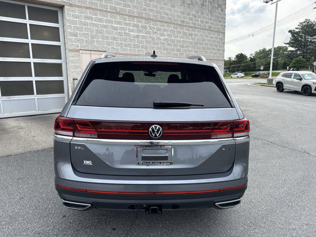 new 2025 Volkswagen Atlas car, priced at $45,861