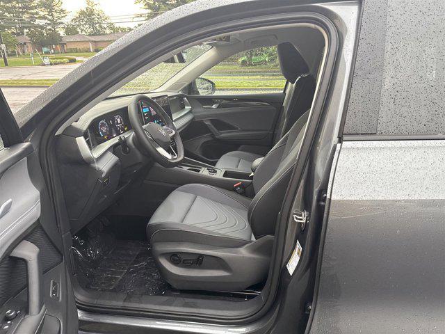 new 2025 Volkswagen Tiguan car, priced at $31,839