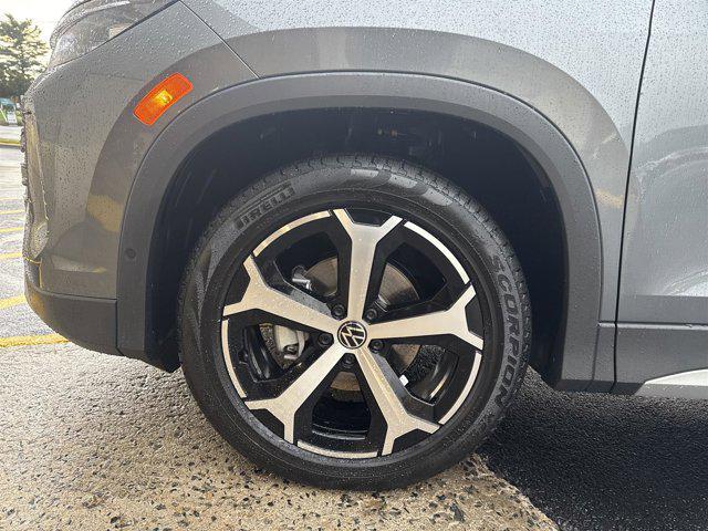 new 2025 Volkswagen Tiguan car, priced at $31,839