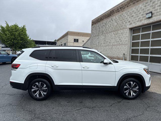 new 2025 Volkswagen Atlas car, priced at $38,198